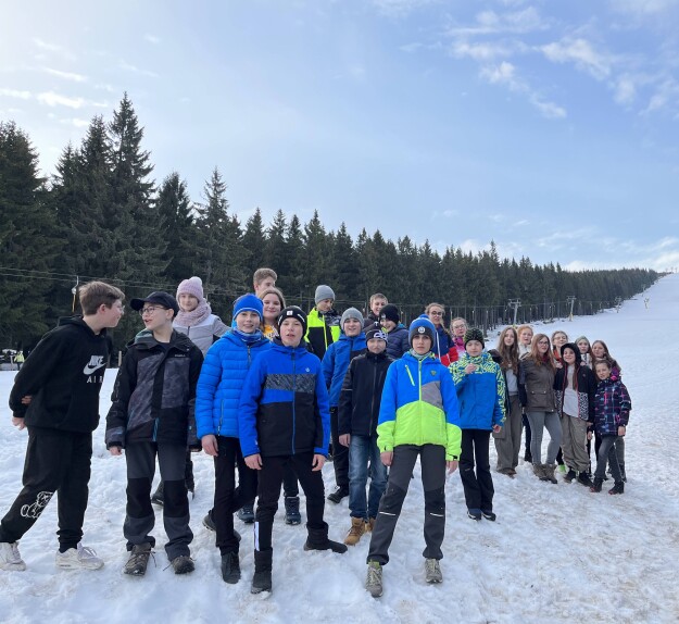 20230319_161539845_iO1S